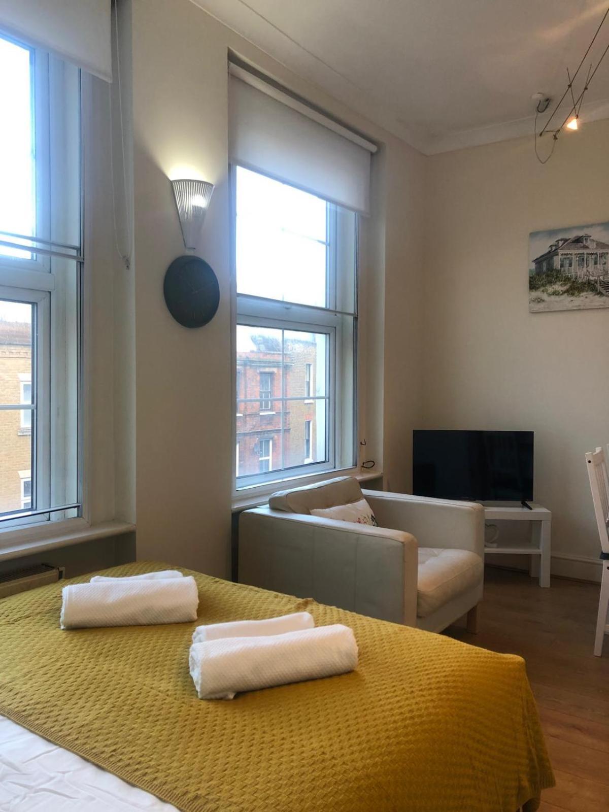 Apartamento Bright And Cozy Entire Flat Near Euston Station And Ucl Hospital Londres Exterior foto