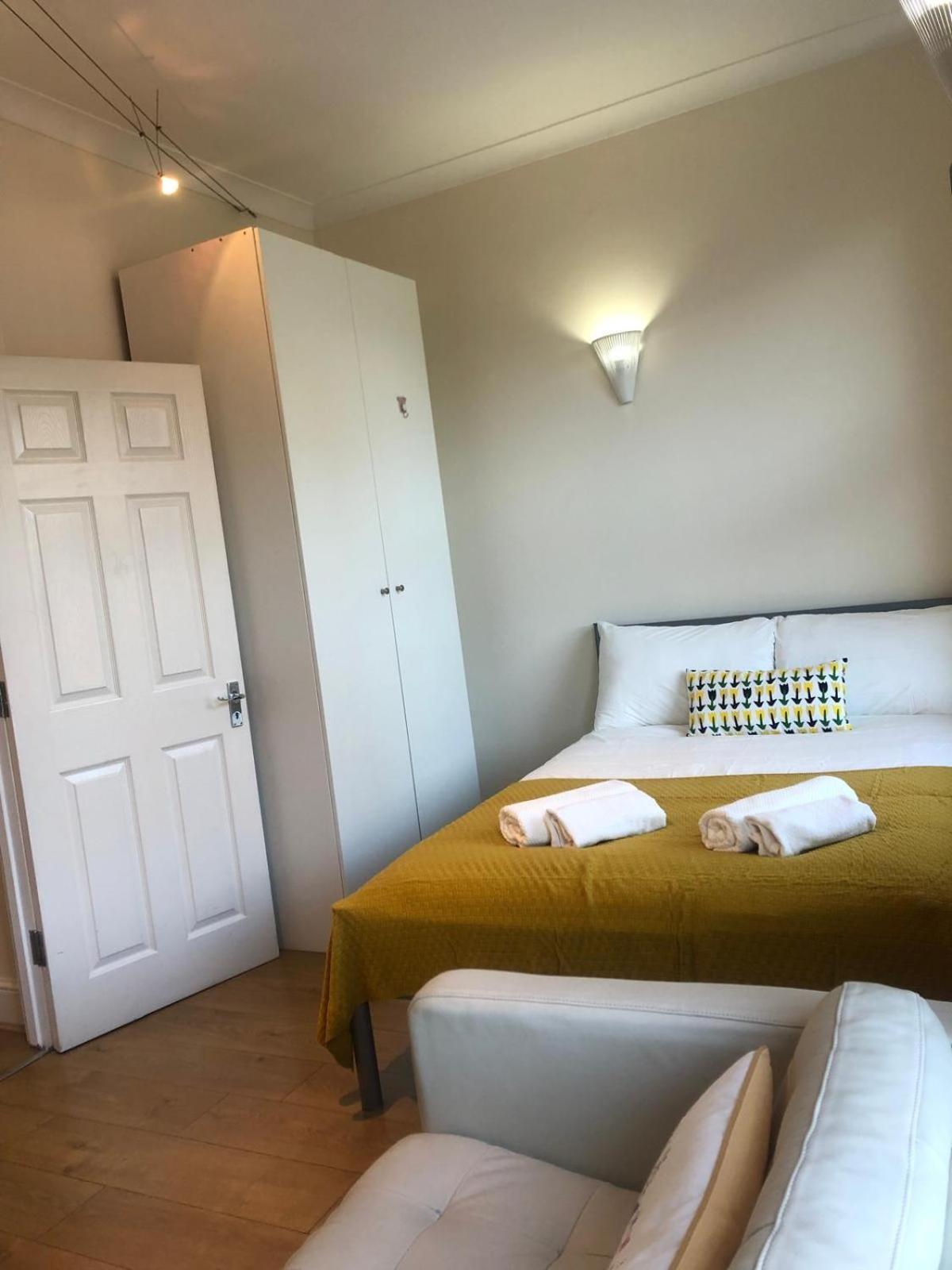 Apartamento Bright And Cozy Entire Flat Near Euston Station And Ucl Hospital Londres Exterior foto