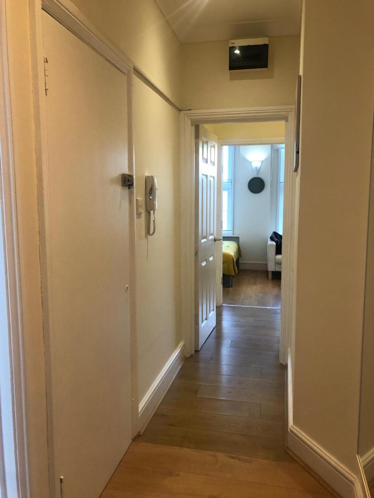 Apartamento Bright And Cozy Entire Flat Near Euston Station And Ucl Hospital Londres Exterior foto